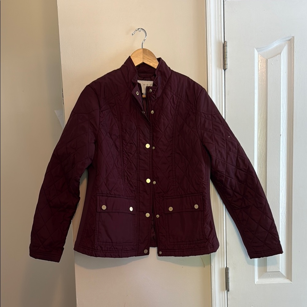 Women's Quilted Jacket - Burgundy